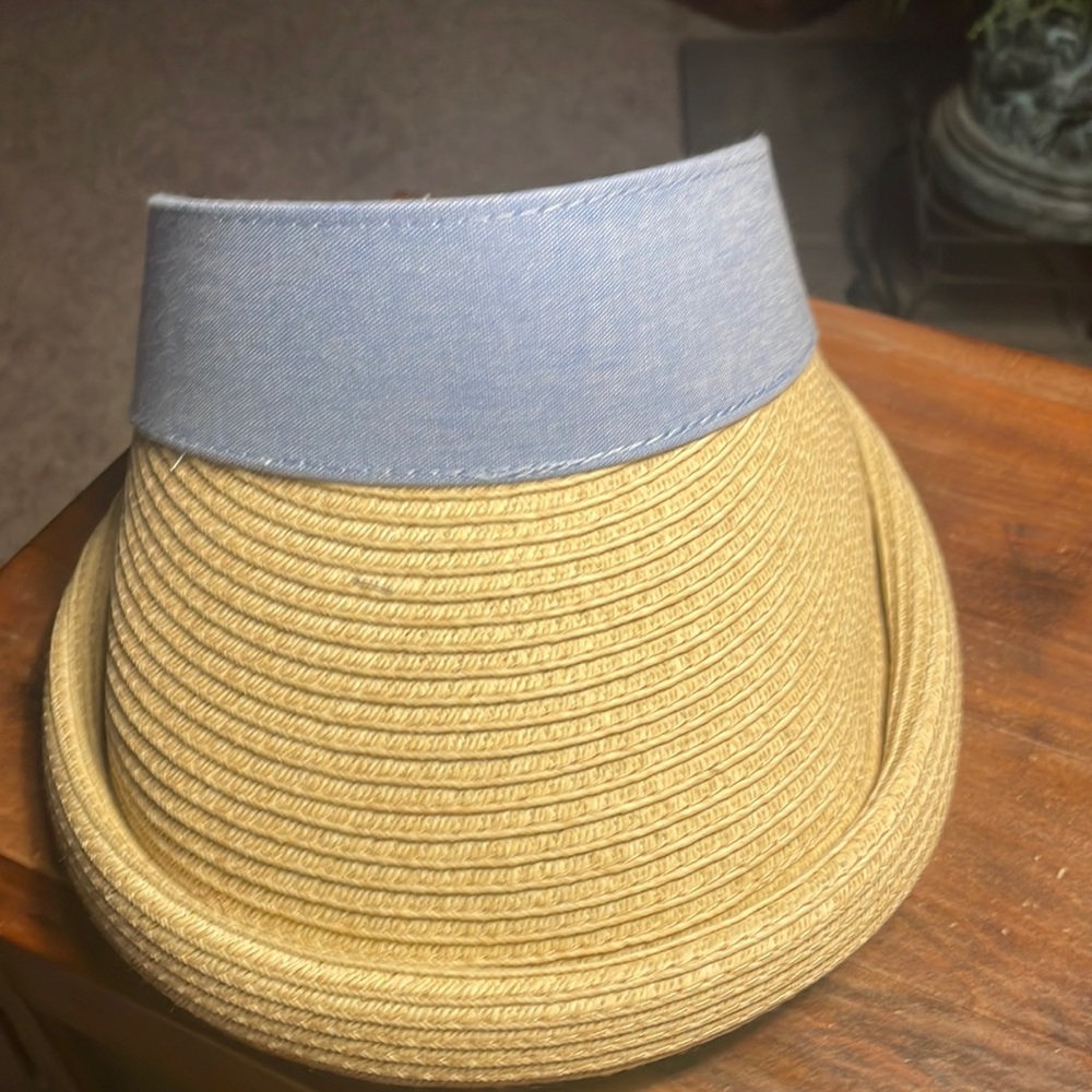 Beach straw sun visor